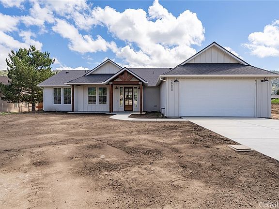 3rd image of 29840 Pinedale Dr