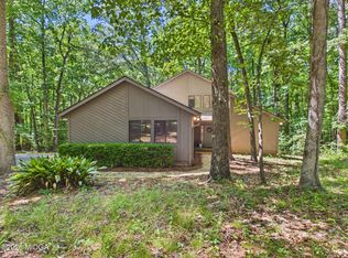 202 Hilltop Cir, Macon, GA 31210