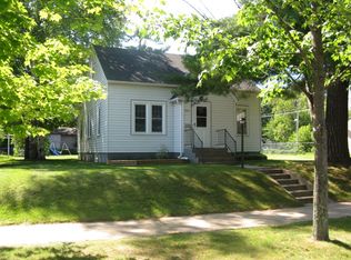 803 NW 6th Ave, Grand Rapids, MN 55744