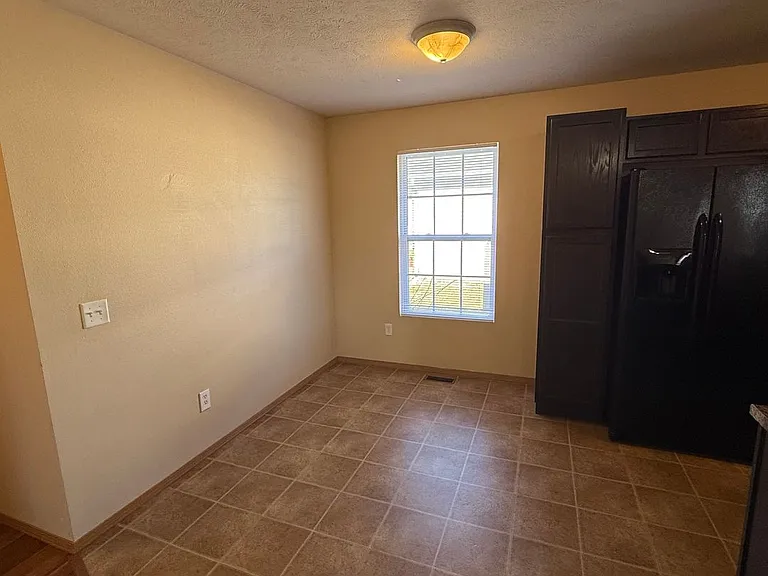 1152 S Canton Ave — Photo 8