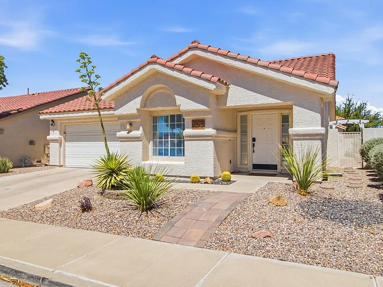 1876 Mesquite Canyon Dr — Photo 5