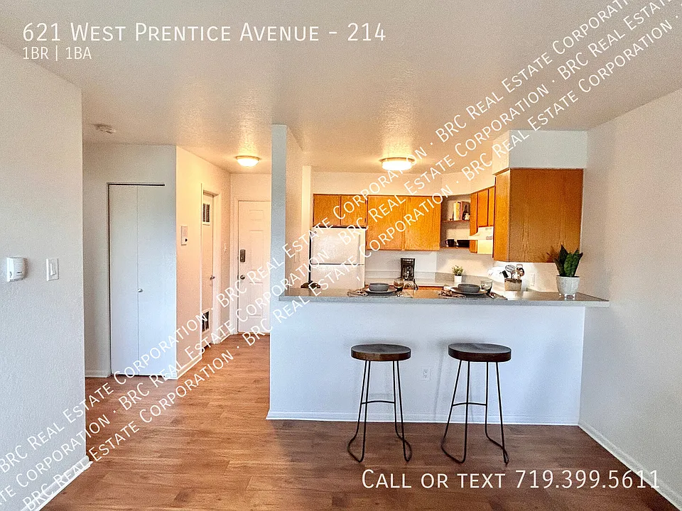 621 W Prentice Ave #214
