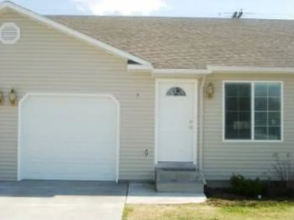860 S 5th W APT 31, Rexburg, ID 83440