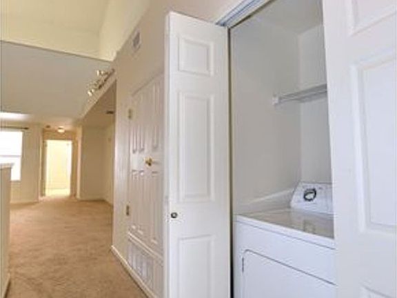 2nd image of 608 Lucca Dr