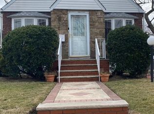 13055 231st St, Springfield Gardens, NY