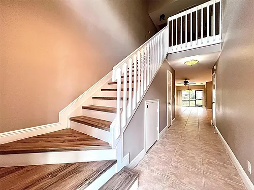 2246 Discovery Cir Photo 1