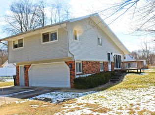 1576 Elmer St, Holland, MI 49423