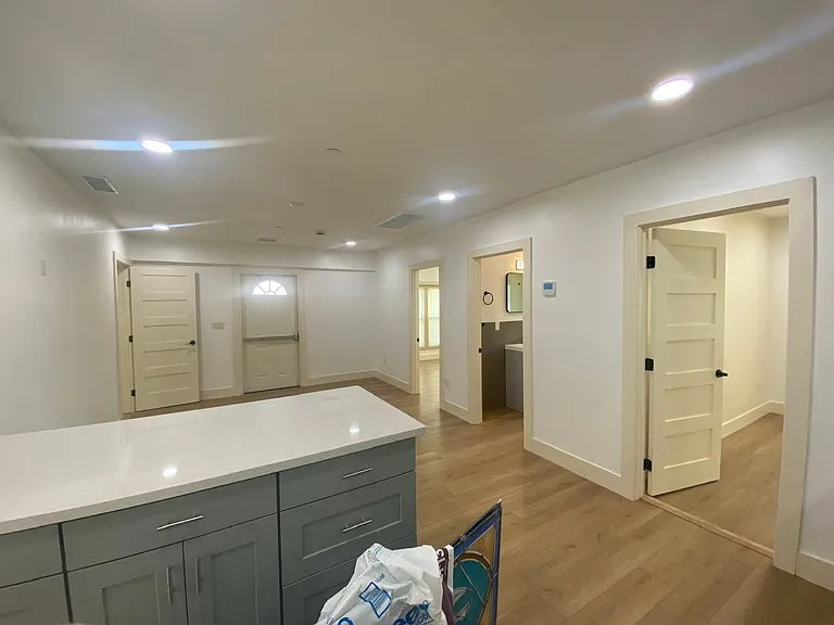 303 S Alta Vista Ave — Photo 15