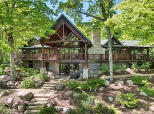 16614 Baker Ln, Eagle River, WI 54521