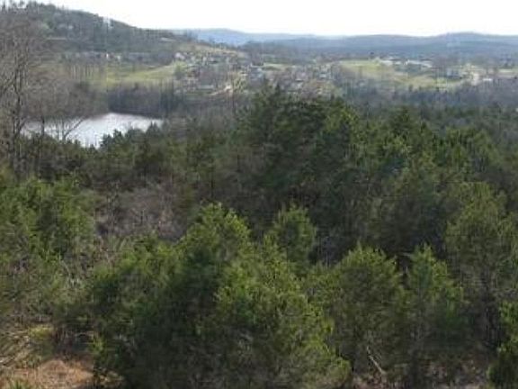 3rd image of 1 Hannah Ln