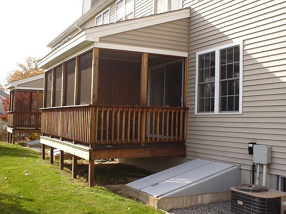Screened porch