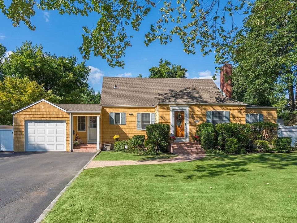 1st image of 39 Circle Dr
