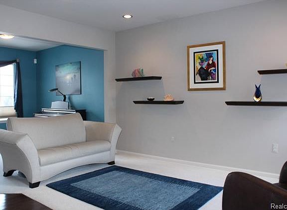 3rd image of 4166 Coronet Ave #50