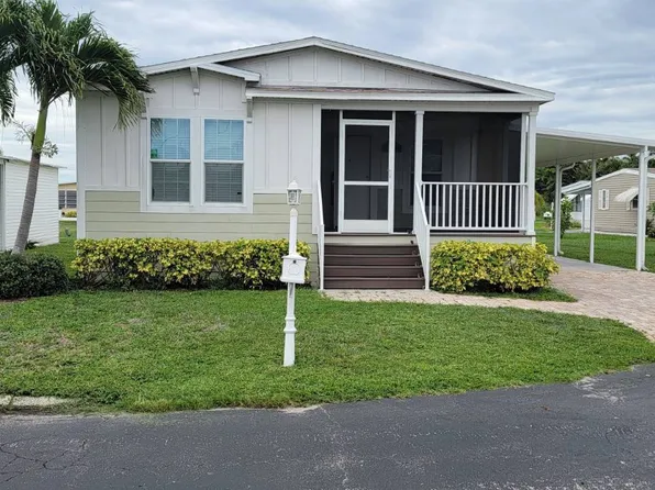 4 Appletree Ln, Naples, FL 34112