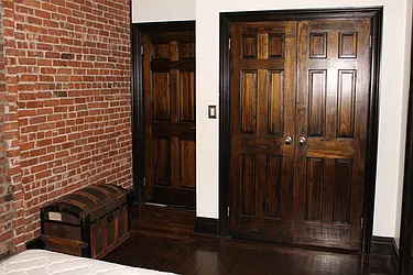 Rented by Rapid Realty Williamsburg