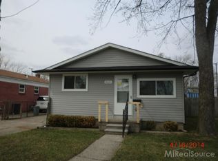 13471 Saint Andrews Ave, Warren, MI 48089