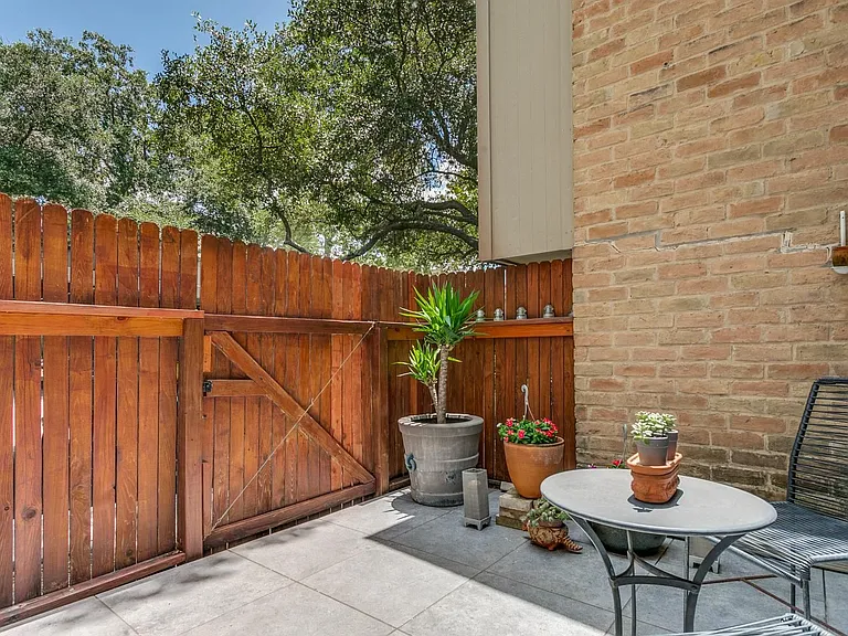 7711 Callaghan Rd #301 — Photo 7