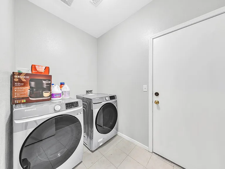 1620 Randolph Rd — Photo 19