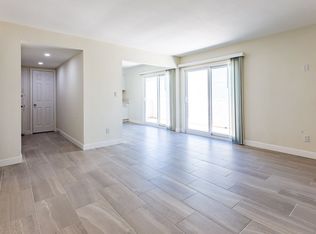 209 20th St #D, Huntington Beach, CA 92648