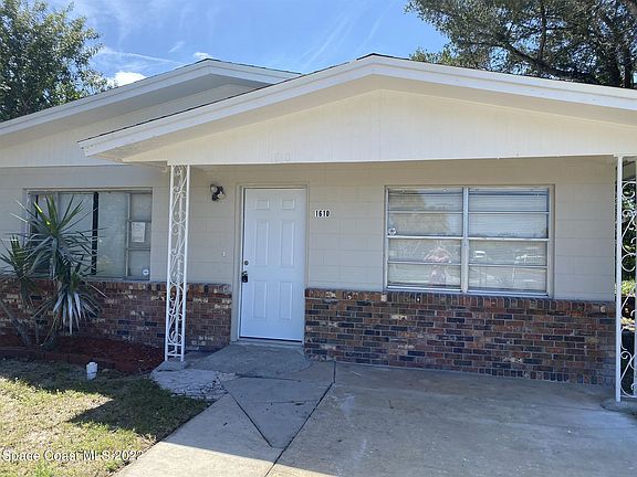 2nd image of 1610 S De Leon Ave