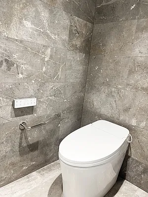 Rented by RELO REDAC INC. | media 18