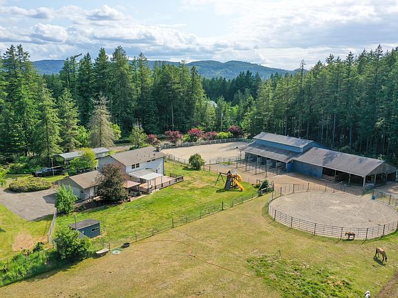 3rd image of 8328 NW Duryea Rd