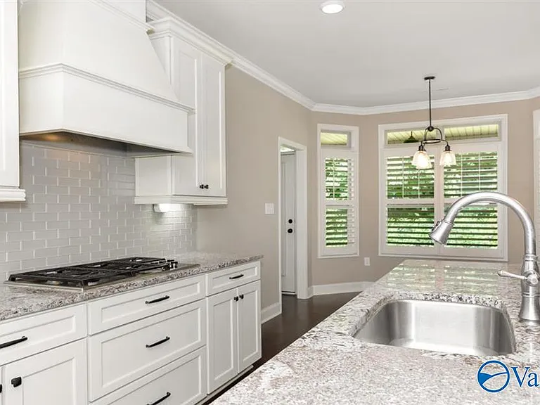 138 Legacy Cove Dr — Photo 15