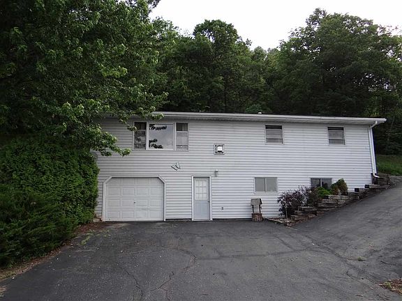 2nd image of 14686 River Bluff Dr