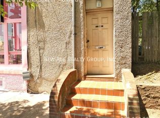 400 N 32nd St #B, Philadelphia, PA 19104