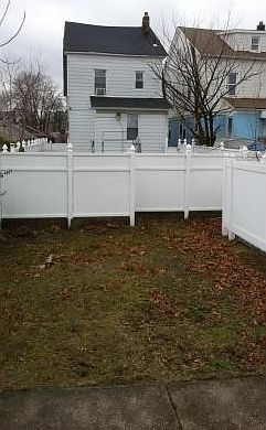 2nd image of 10836 175th St