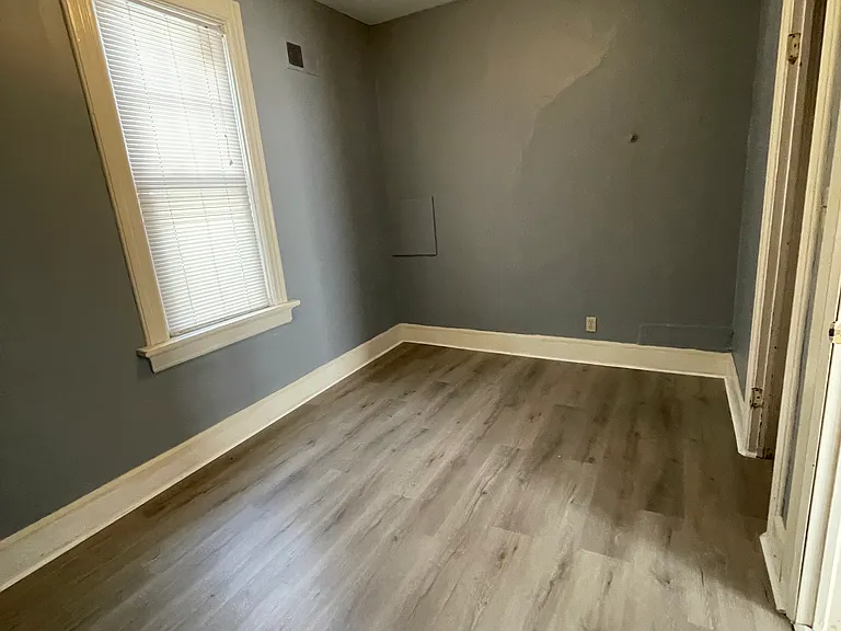 2490 N Bartlett Ave #2 — Photo 5