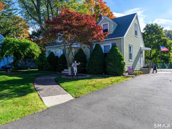 2 Arthur Road, East Haven, CT 06512