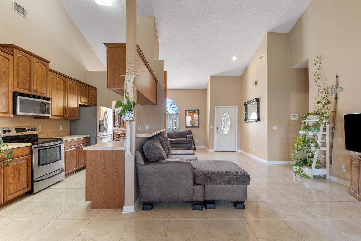 next background image