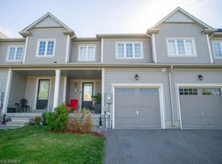 153 English Ln, Brantford, ON N3T 0J6