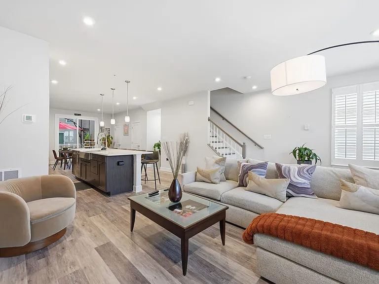 9553 Capital Ln #1 — Photo 30
