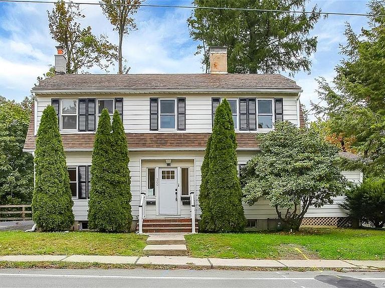 300 N 5th St Stroudsburg, PA, 18360 Apartments for Rent Zillow