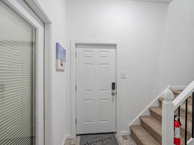 934 S Shore Rd — Photo 7