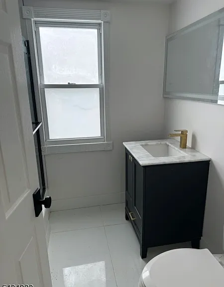 159 2nd Ave — Photo 4