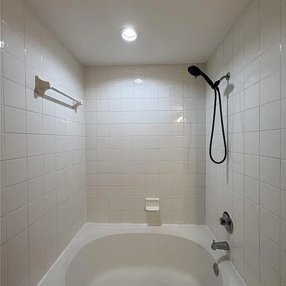 7945 Preserve Cir #523 — Photo 21