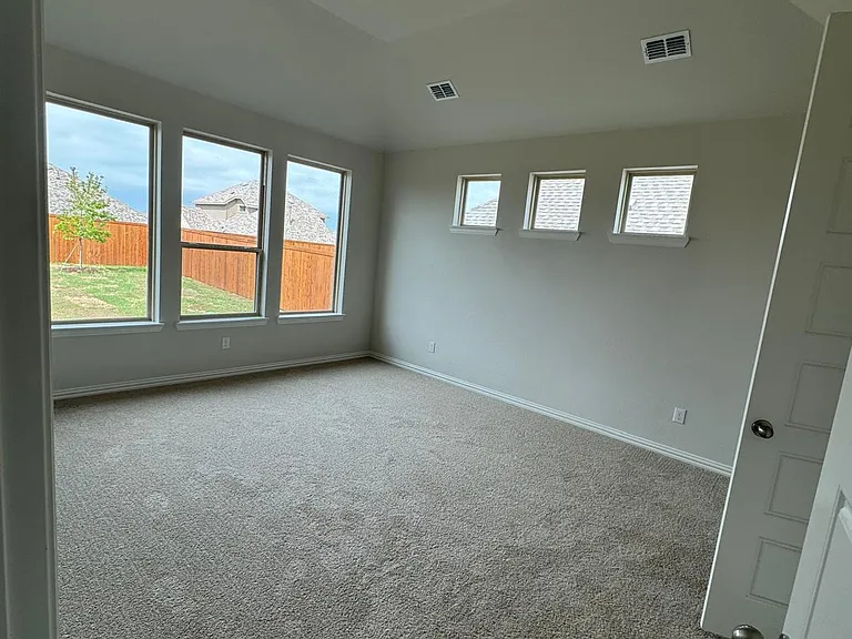 1201 Indianola Trl — Photo 17