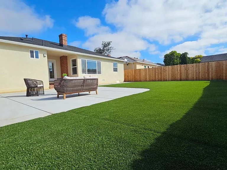 1252 Margery Ave — Photo 6