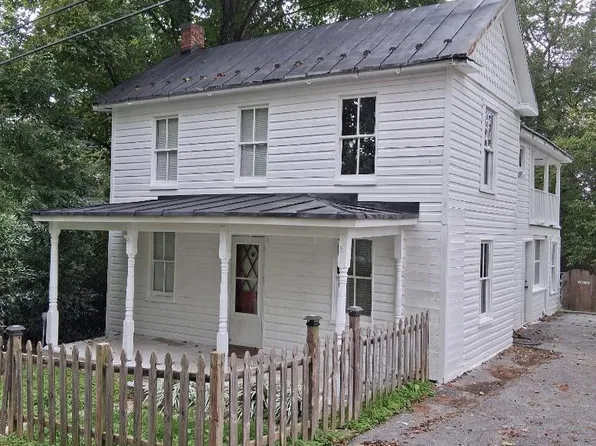 4972 River Rd, Shepherdstown, WV 25443