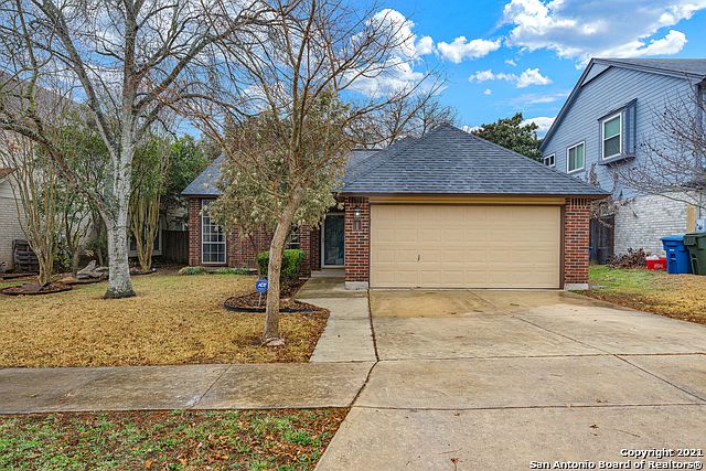 1st image of 306 Scotch Rose Ln