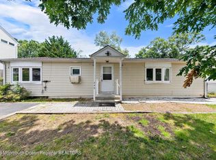 249 Bulkhead Ave, Manahawkin, NJ 08050