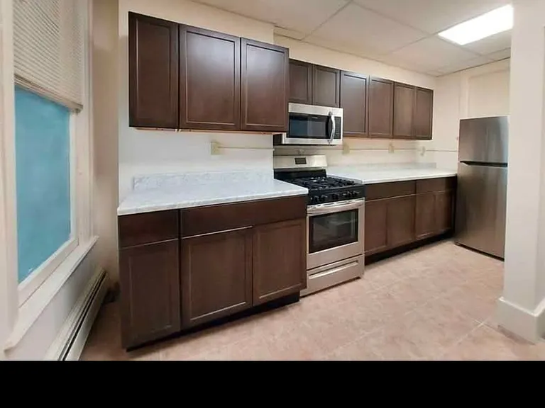 307 Stewart Ave #4 — Photo 1