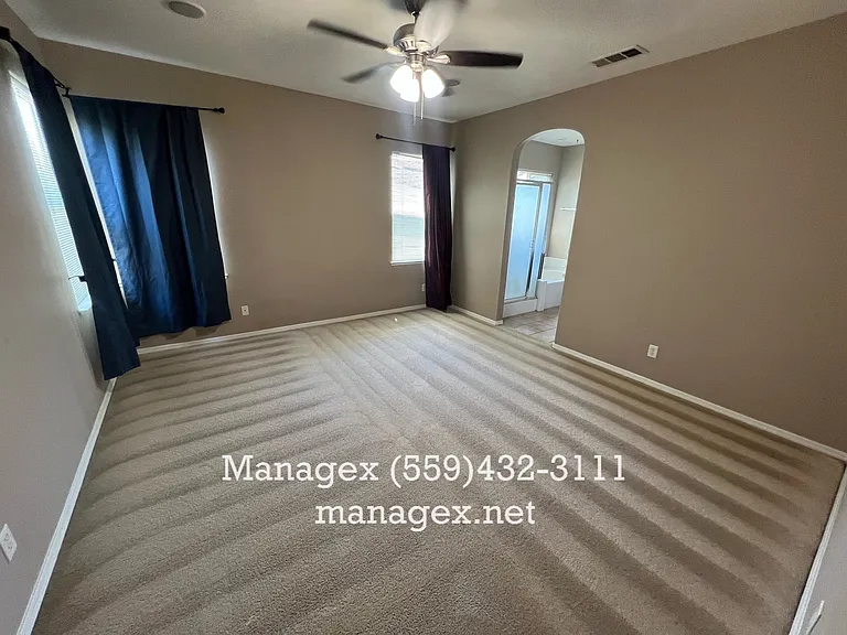 716 W Siena Ln — Photo 12