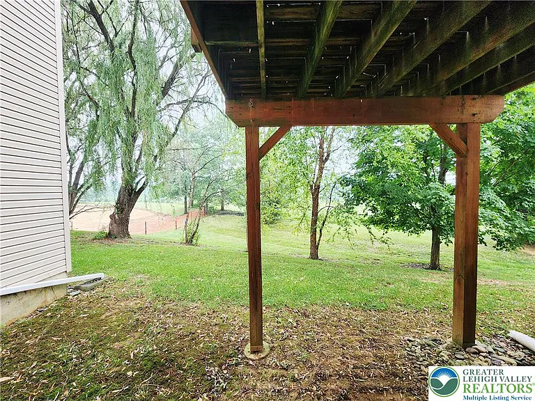 8513 Gateway Rd — Photo 44