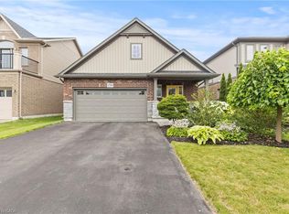 5799 Osprey Ave, Niagara Falls, ON L2H0G2