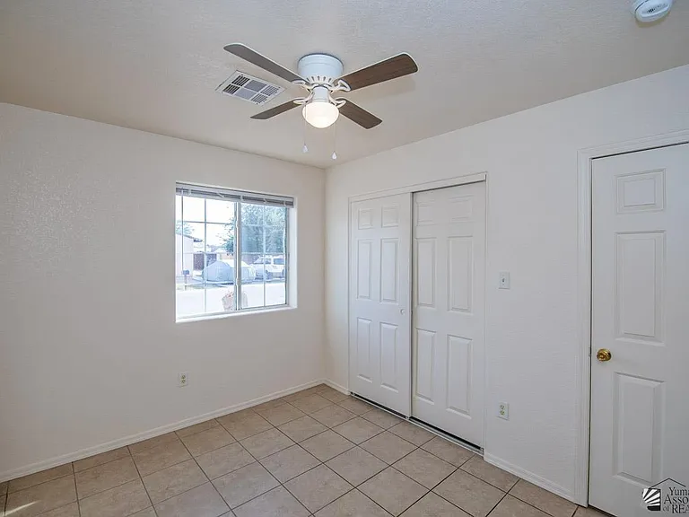 986 S 37th Ave #A — Photo 10