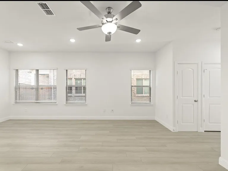 1072 Happy Holly Rd — Photo 10